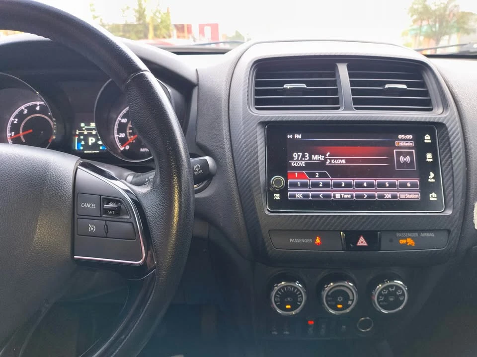 2018 Mitsubishi Outlander - Image 6 of 7