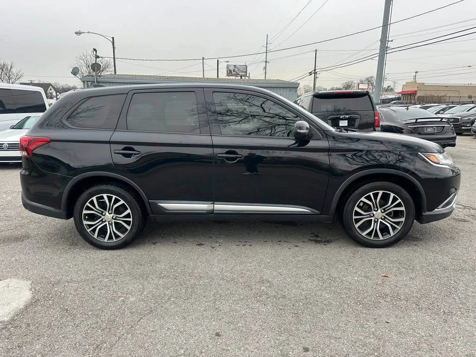 2018 Mitsubishi Outlander - Image 6 of 19