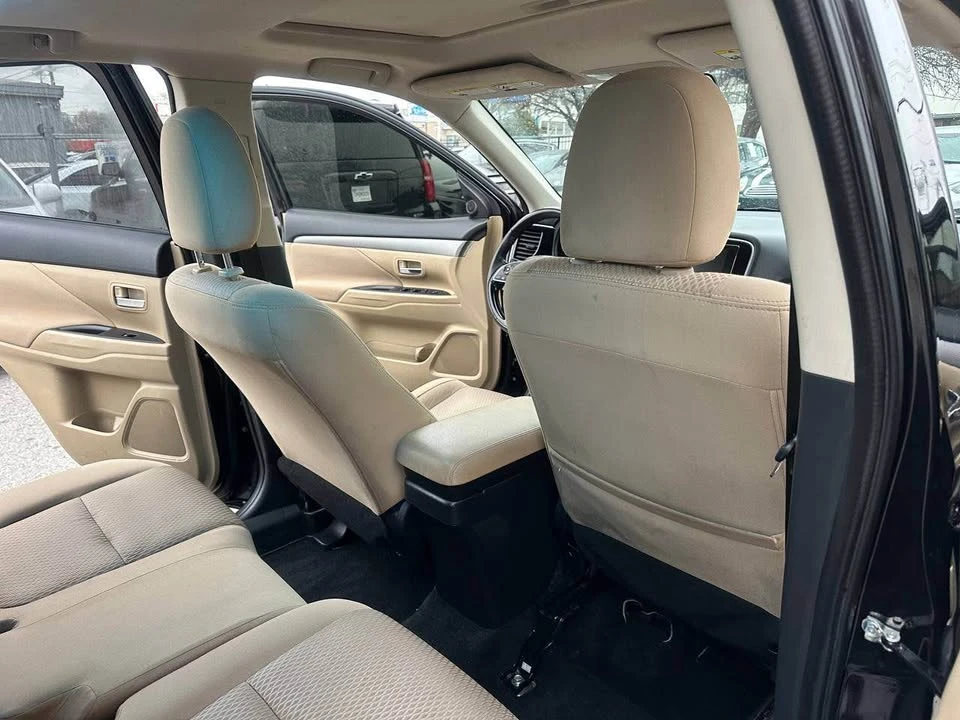 2018 Mitsubishi Outlander - Image 14 of 19