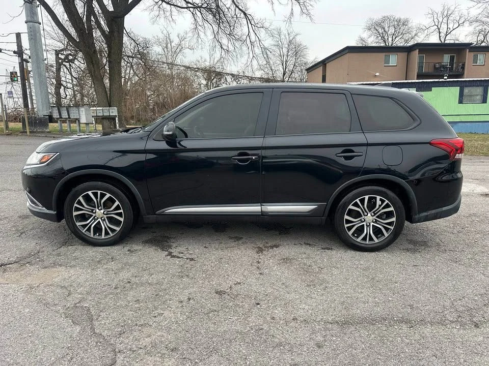 2018 Mitsubishi Outlander - Image 7 of 19