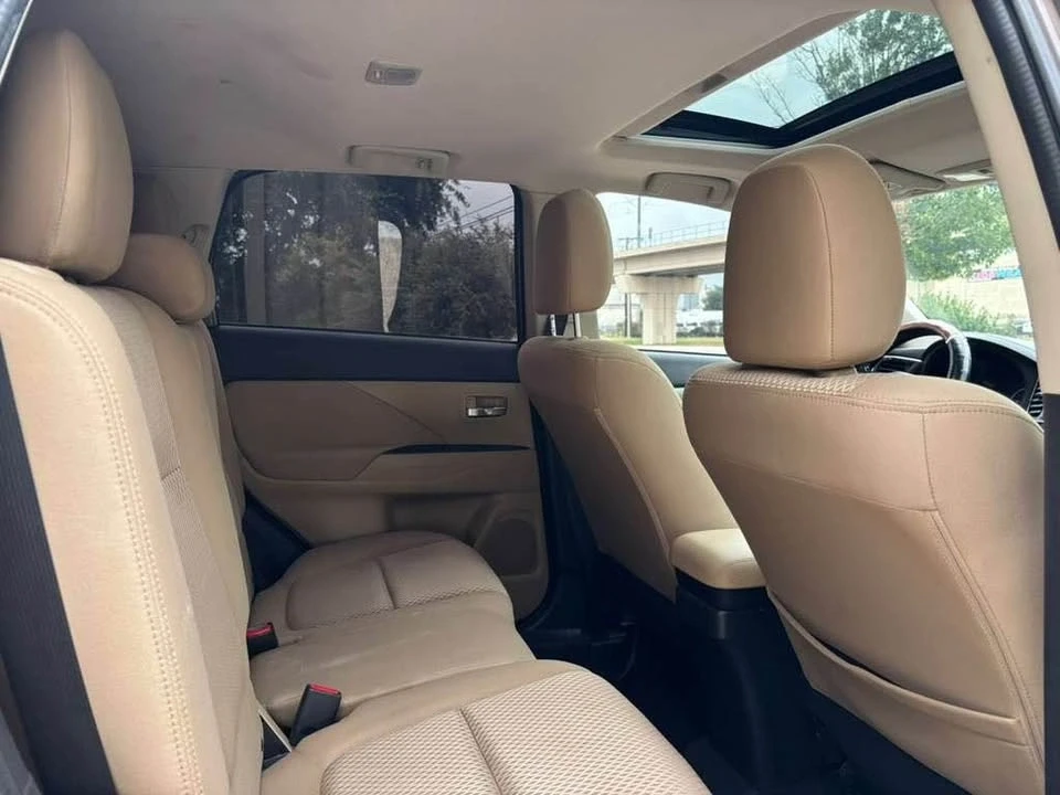 2018 Mitsubishi Outlander - Image 4 of 18