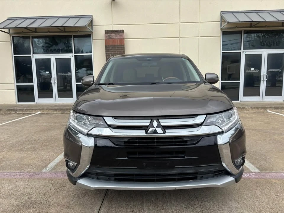2018 Mitsubishi Outlander - Image 7 of 18
