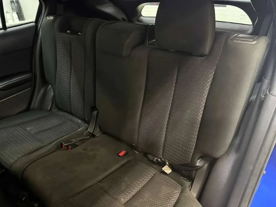 2018 Mitsubishi Eclipse Cross - Image 9 of 18