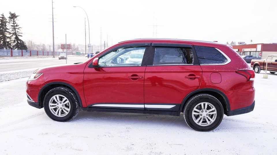 2018 Mitsubishi Outlander - Image 7 of 12