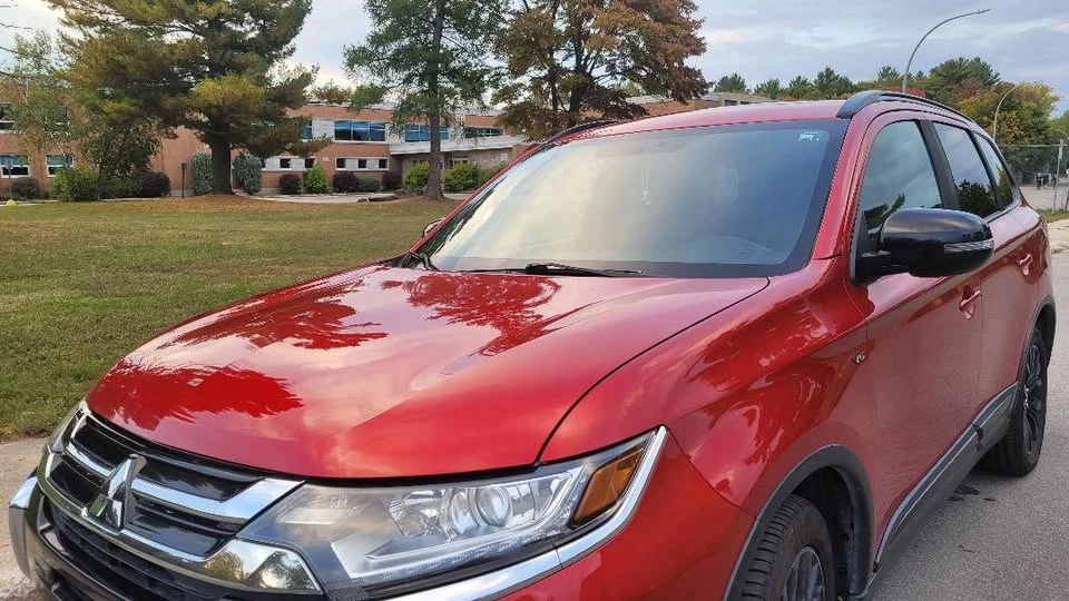 2018 Mitsubishi Outlander - Image 4 of 18