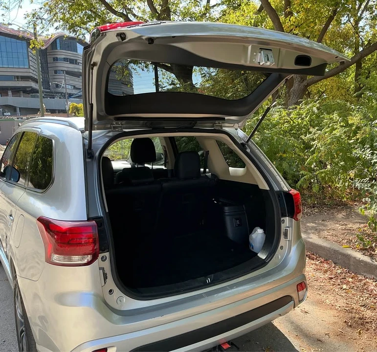 2018 Mitsubishi Outlander - Image 6 of 18