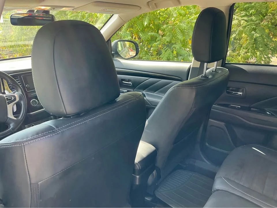 2018 Mitsubishi Outlander - Image 14 of 18