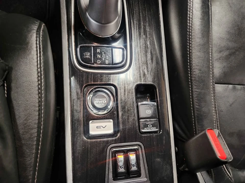 2018 Mitsubishi Outlander - Image 12 of 20