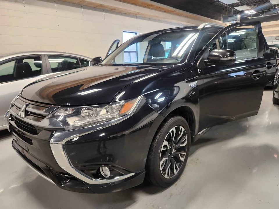 2018 Mitsubishi Outlander - Image 3 of 20
