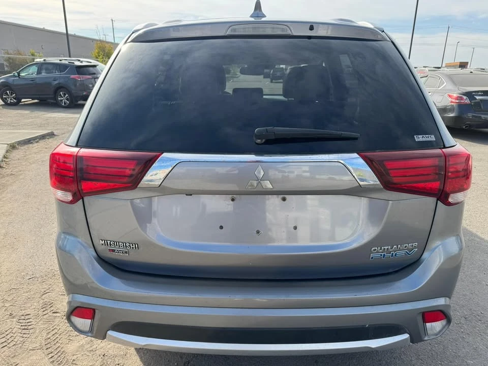 2018 Mitsubishi Outlander - Image 5 of 16