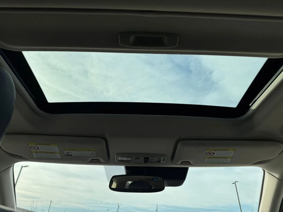 2018 Mitsubishi Outlander - Image 14 of 16