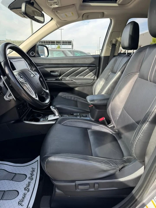 2018 Mitsubishi Outlander - Image 7 of 16