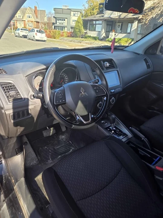 2018 Mitsubishi Outlander - Image 12 of 14