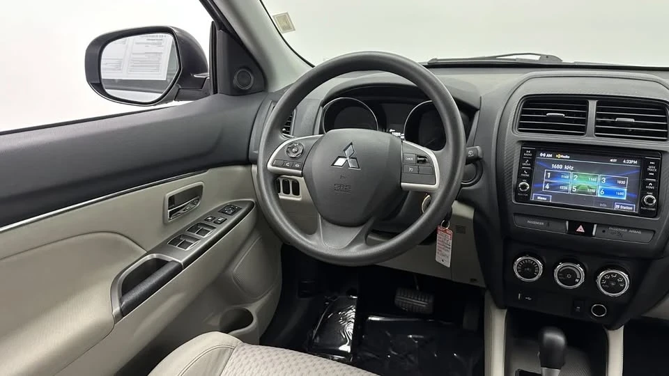 2018 Mitsubishi Outlander - Image 19 of 20