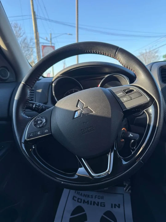2018 Mitsubishi Outlander - Image 12 of 14