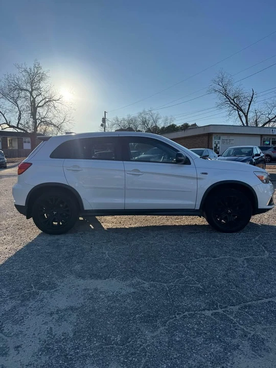 2018 Mitsubishi Outlander - Image 4 of 14