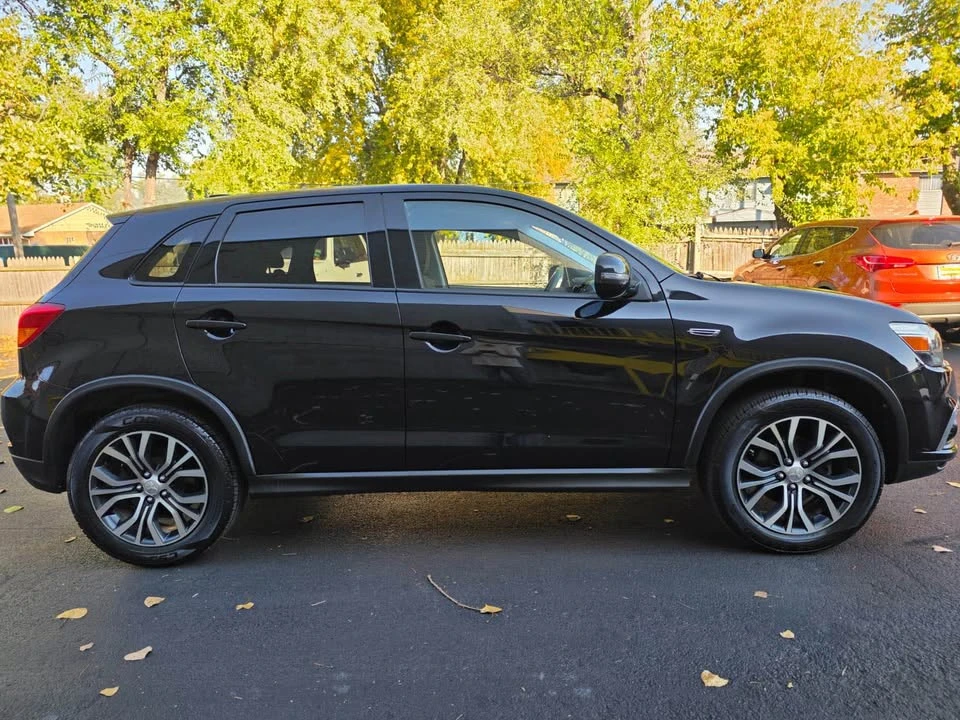 2018 Mitsubishi Outlander - Image 4 of 9