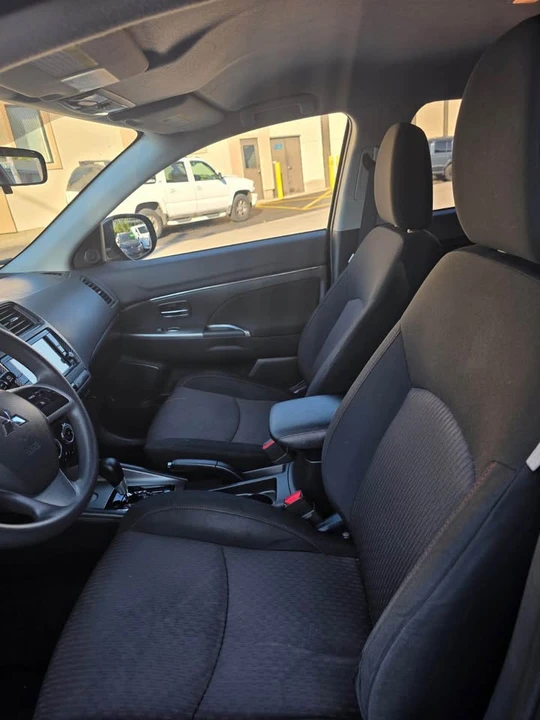 2018 Mitsubishi Outlander - Image 9 of 9