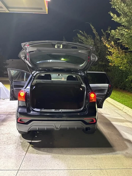 2018 Mitsubishi Outlander - Image 7 of 11