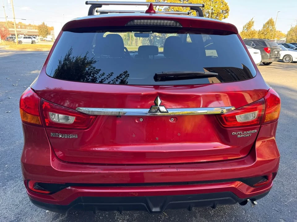 2018 Mitsubishi Outlander - Image 5 of 13