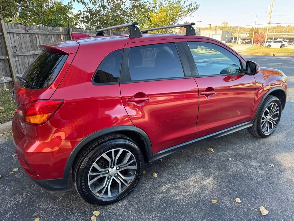 2018 Mitsubishi Outlander - Image 4 of 13