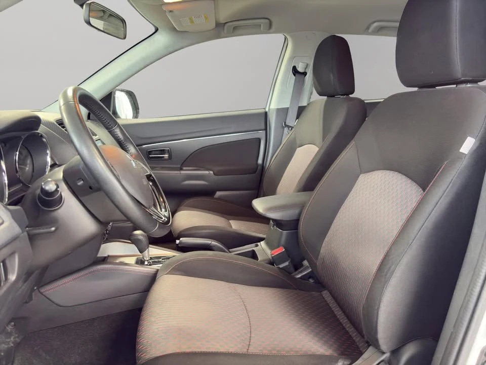 2018 Mitsubishi RVR - Image 10 of 17