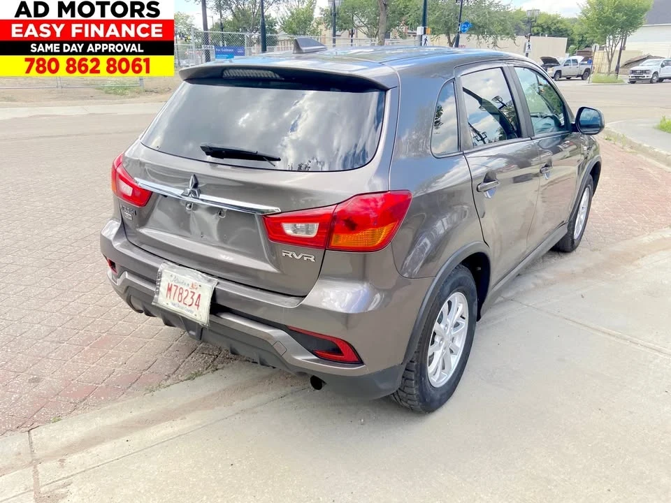2018 Mitsubishi RVR - Image 4 of 11