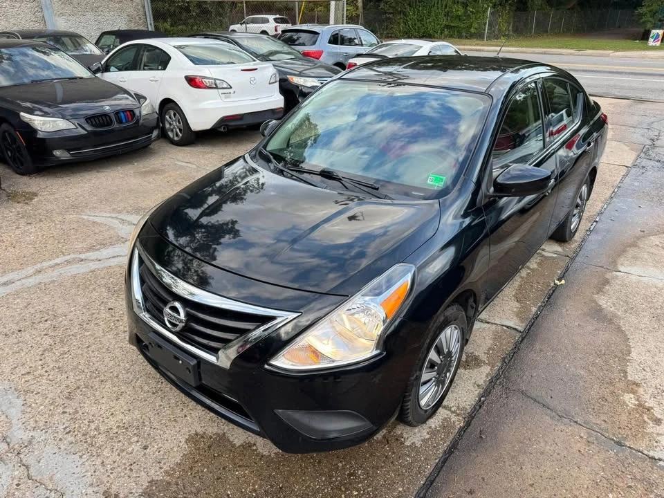 2018 Nissan Versa - Image 2 of 10