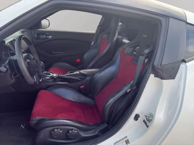 2018 Nissan Z - Image 8 of 11