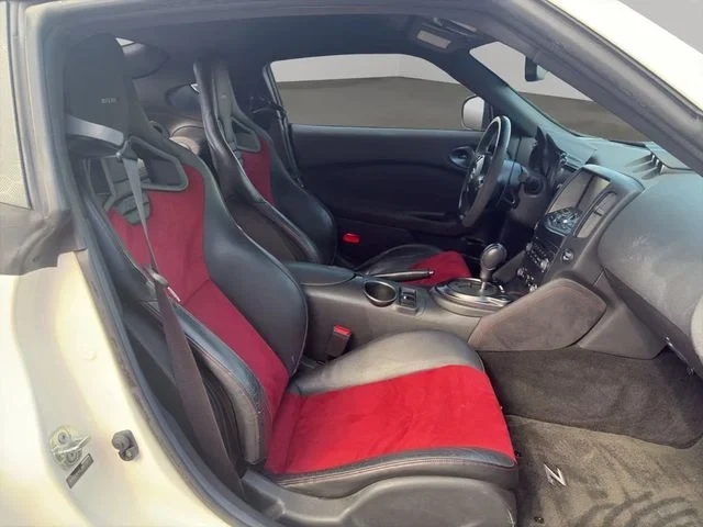 2018 Nissan Z - Image 7 of 11