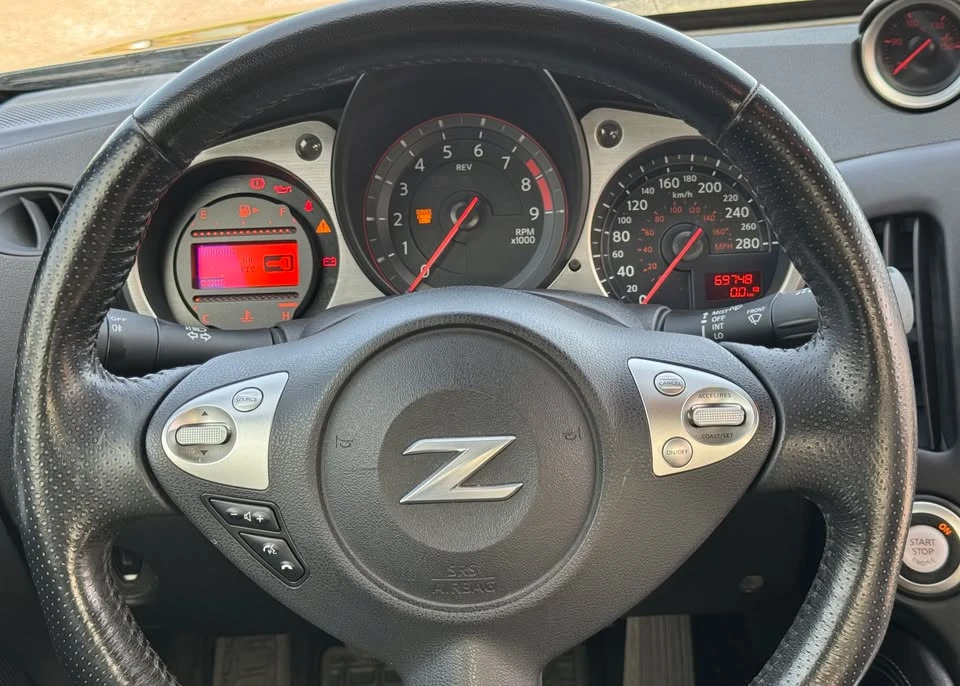 2018 Nissan 370Z 6th Gen - Image 9 of 12