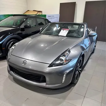 2018 Nissan 370Z Roadster Touring