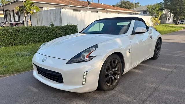 2018 Nissan 370Z Roadster