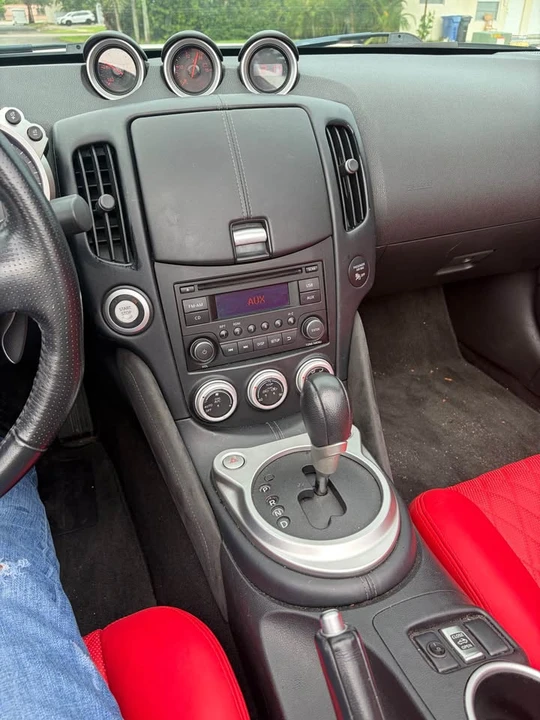 2018 Nissan 370Z 6th Gen - Image 13 of 14