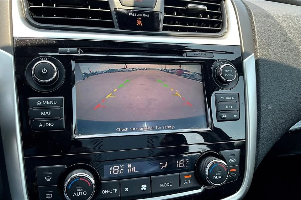 2018 Nissan Altima 5th Gen - Image 11 of 20
