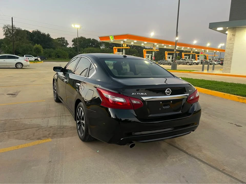 2018 Nissan Altima 5th Gen - Image 3 of 17