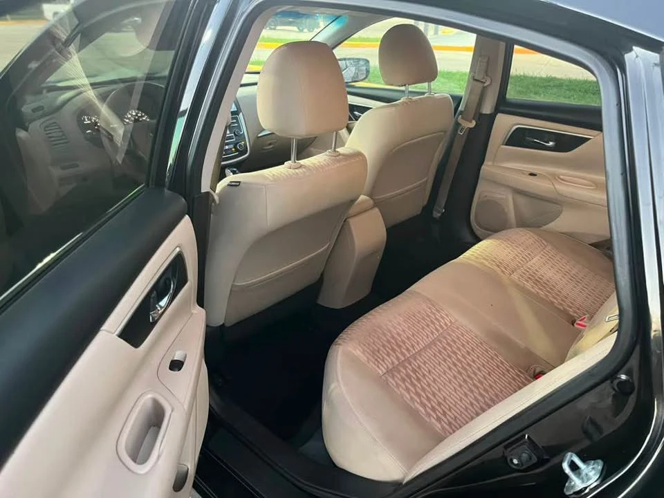 2018 Nissan Altima 5th Gen - Image 12 of 17