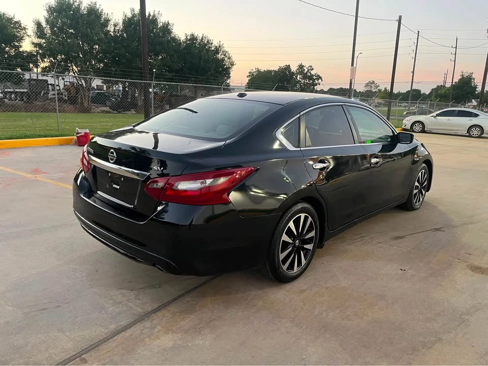 2018 Nissan Altima 5th Gen - Image 17 of 17