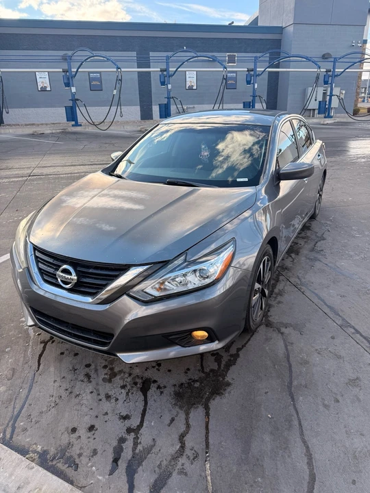 2018 Nissan Altima 5th Gen - Image 2 of 12