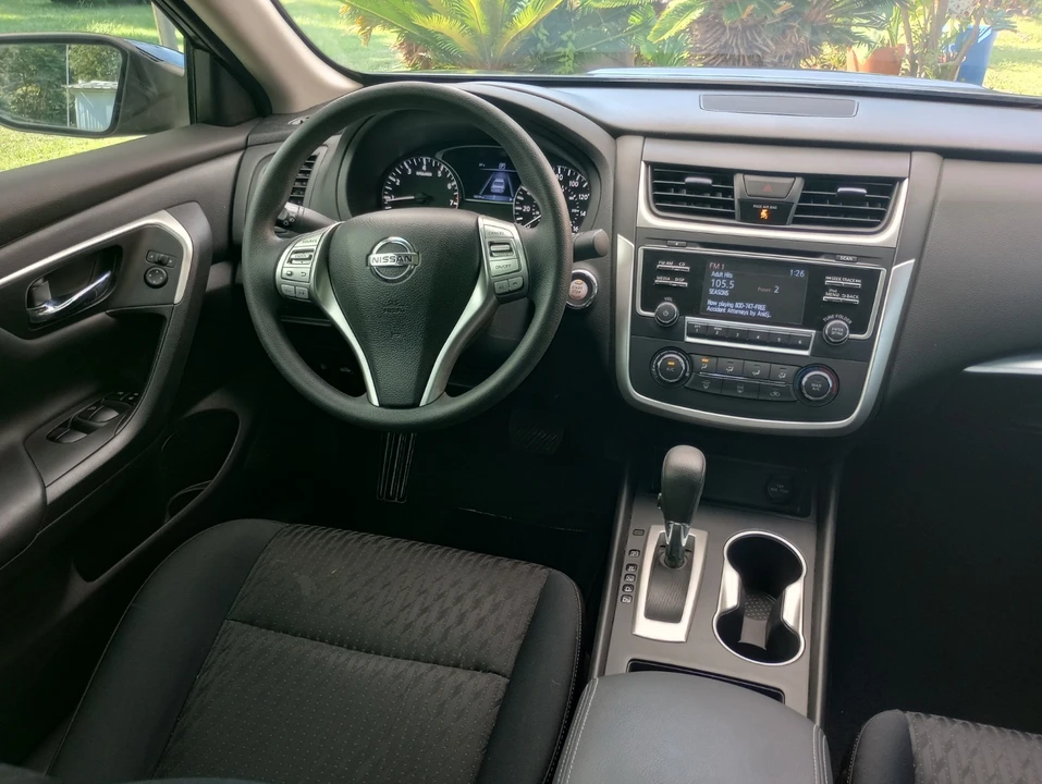 2018 Nissan Altima 5th Gen - Image 15 of 19