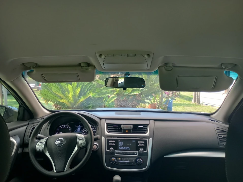 2018 Nissan Altima 5th Gen - Image 16 of 19
