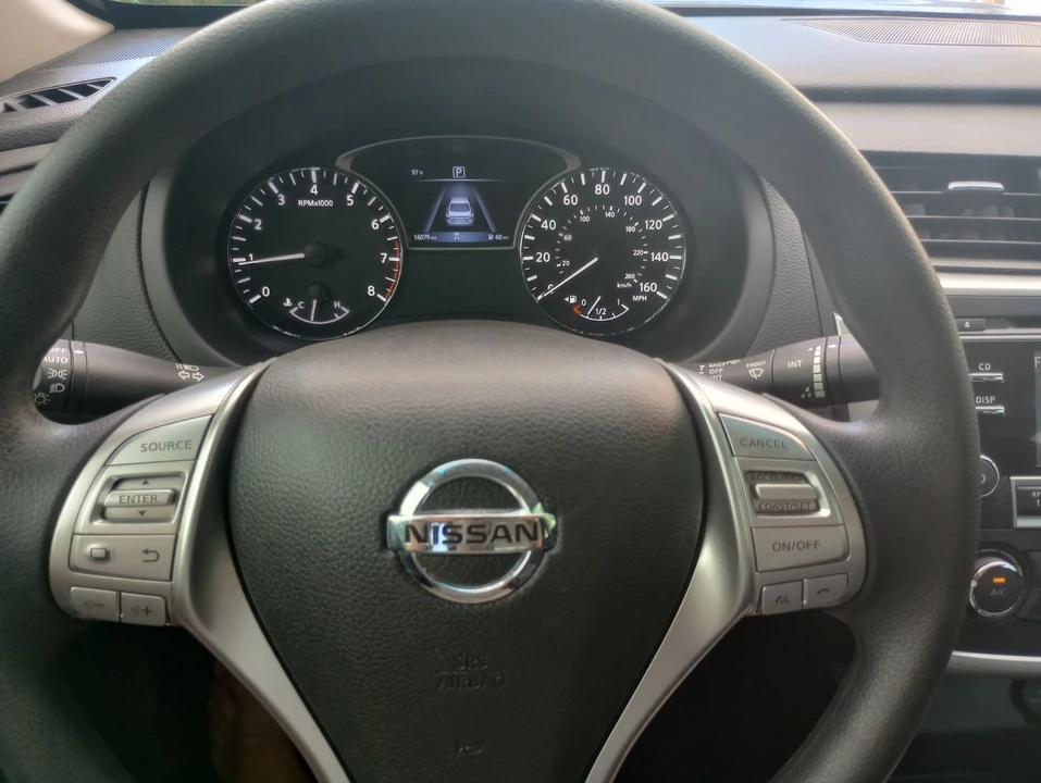 2018 Nissan Altima 5th Gen - Image 18 of 19