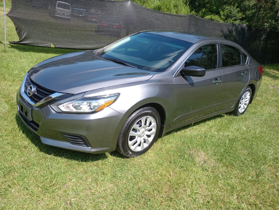 2018 Nissan Altima 5th Gen - Image 2 of 19