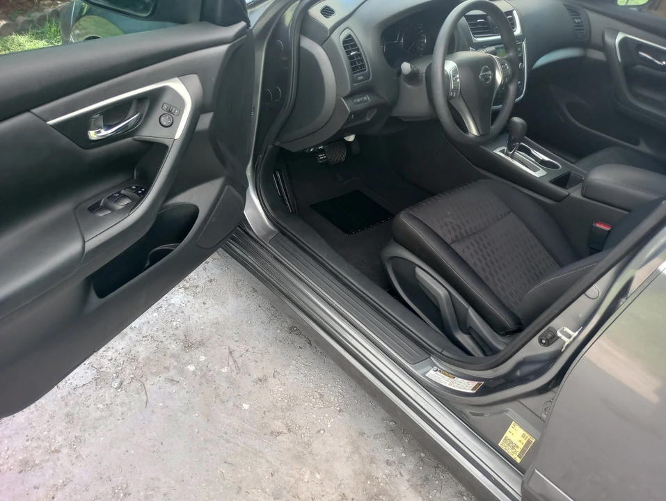 2018 Nissan Altima 5th Gen - Image 9 of 19
