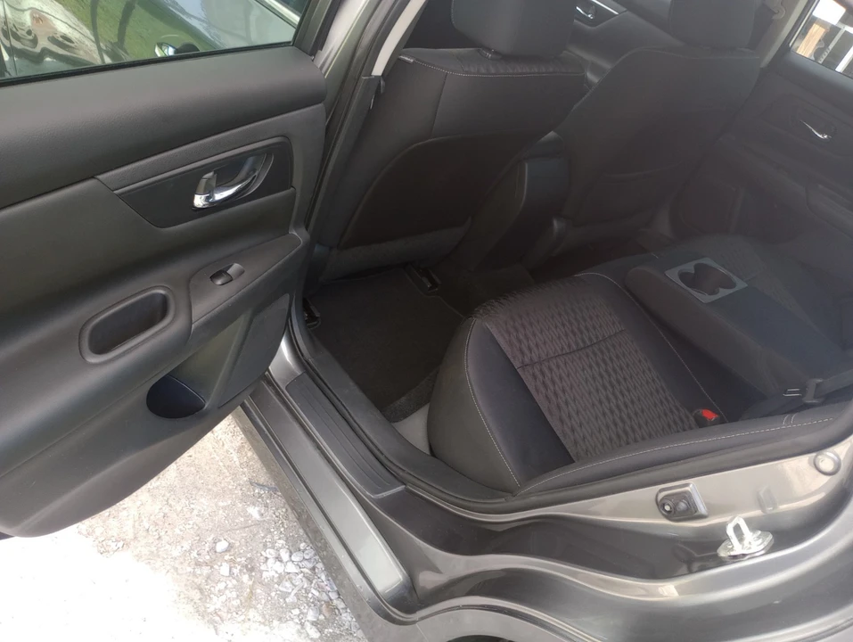 2018 Nissan Altima 5th Gen - Image 11 of 19
