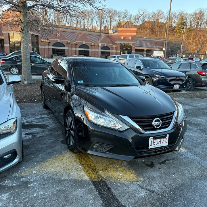 2018 Nissan Altima 5th Gen - Image 3 of 10
