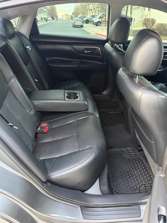 2018 Nissan Altima 5th Gen - Image 18 of 21