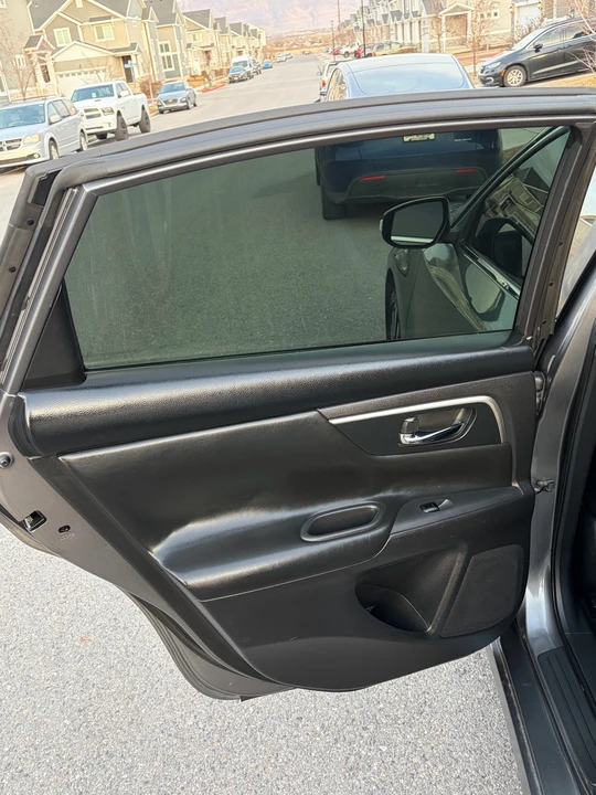 2018 Nissan Altima 5th Gen - Image 15 of 21