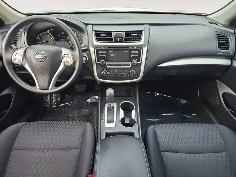 2018 Nissan Altima 5th Gen - Image 10 of 12