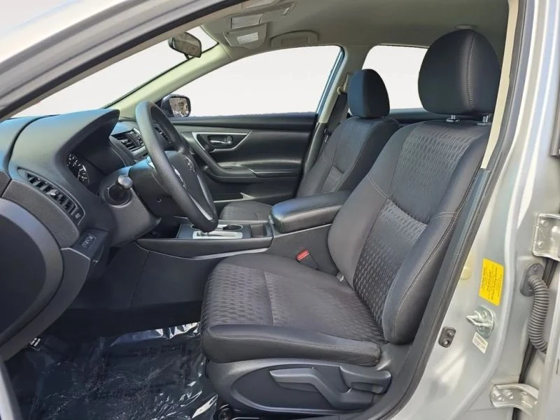 2018 Nissan Altima 5th Gen - Image 9 of 12